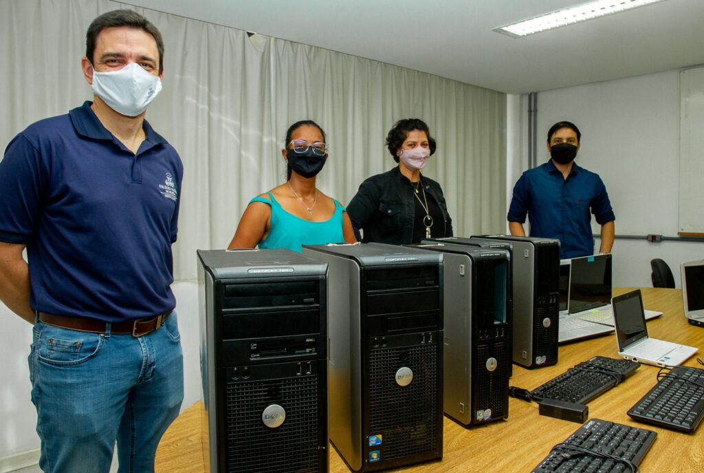 campanha solidria estudantes comeam a receber equipamentos eletrnicos foto lvaro henrique o